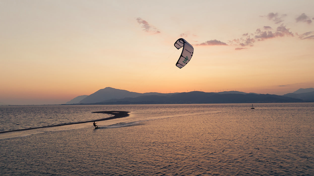 Ozone AMP V2 Kite