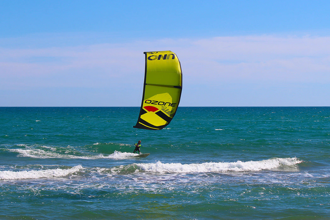 Ozone Uno V2 Kite