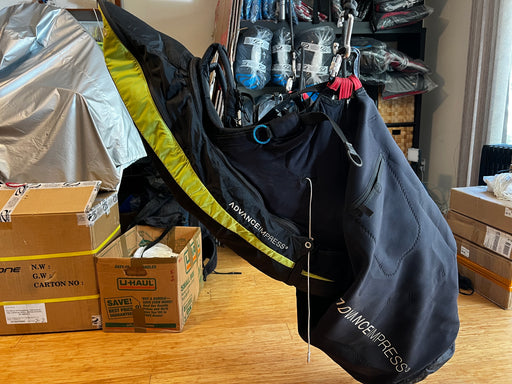 Advance Impress 3 Small (Used)