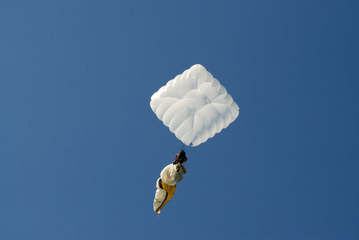 Ozone Angel SQ Reserve- Fly Above All Airports