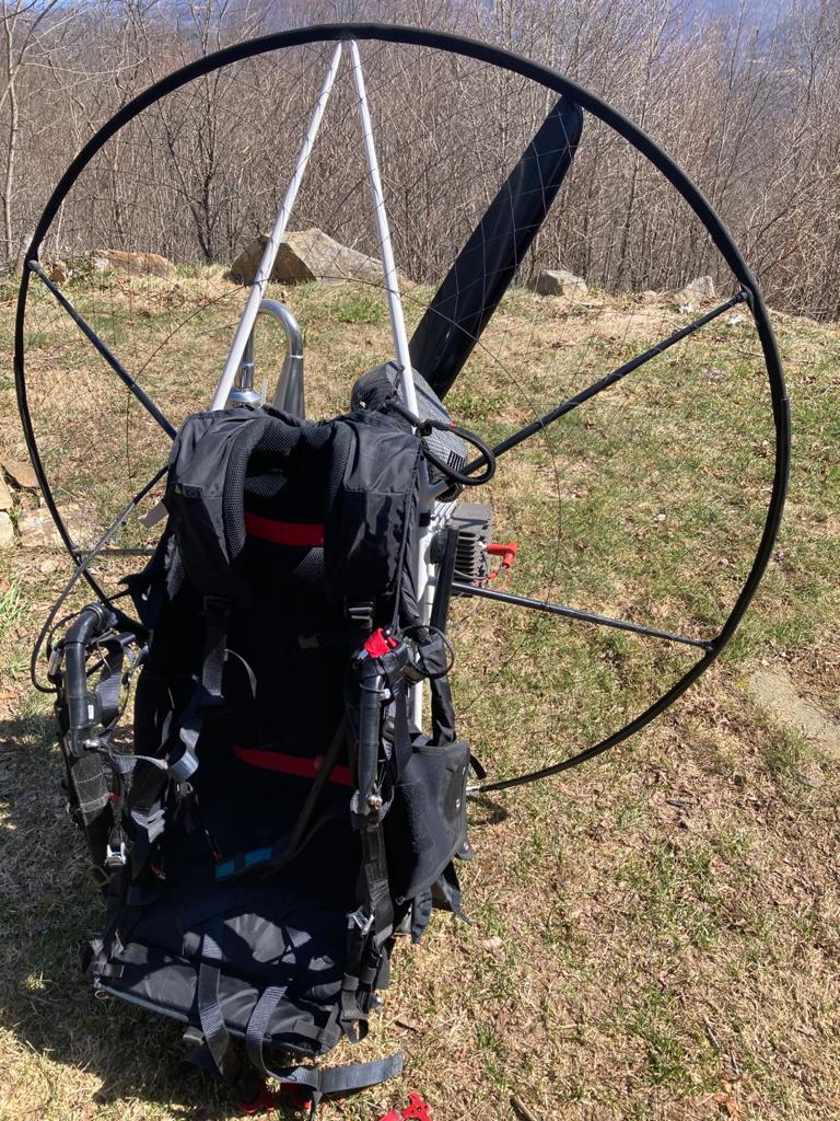 Paramotor - Minari 180 on a Miniplane frame (Location: Ojai, CA) — Fly ...