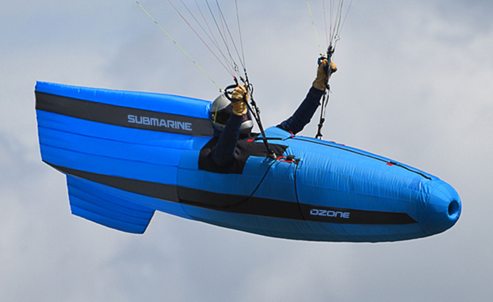 Ozone-Submarine-pod-harness_Fly Above All Airsports